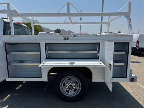 2025 Ford F-350 Super Duty XL