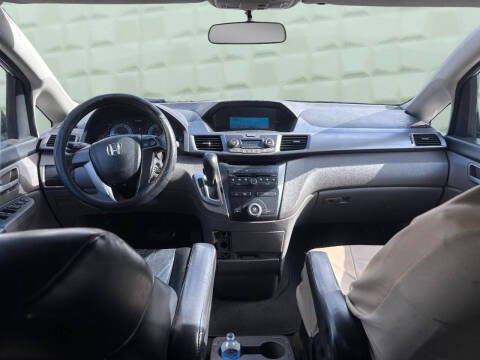2011 Honda Odyssey LX