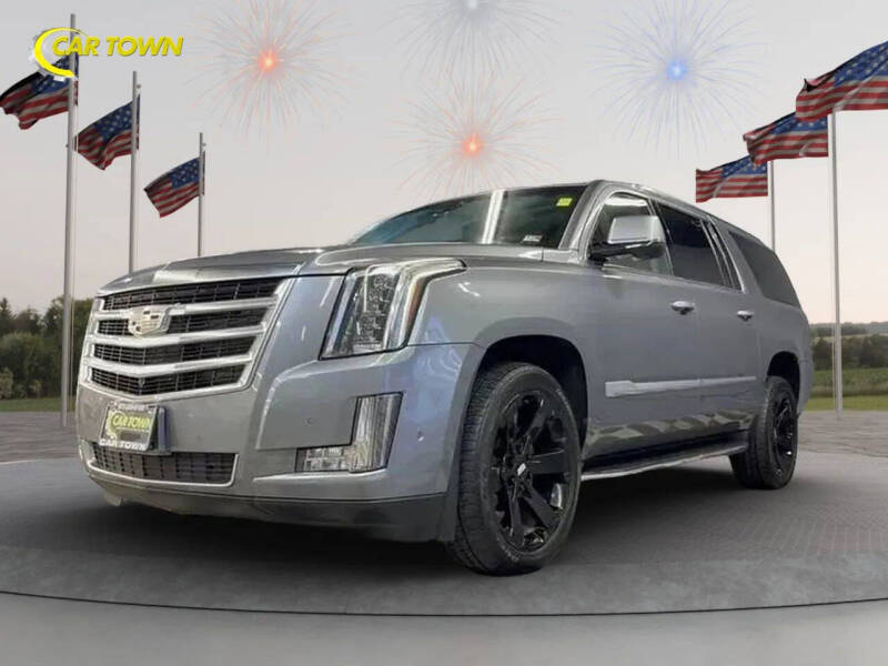 2018 Cadillac Escalade ESV Luxury