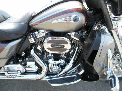 2016 Harley-Davidson CVO Ultra Limited