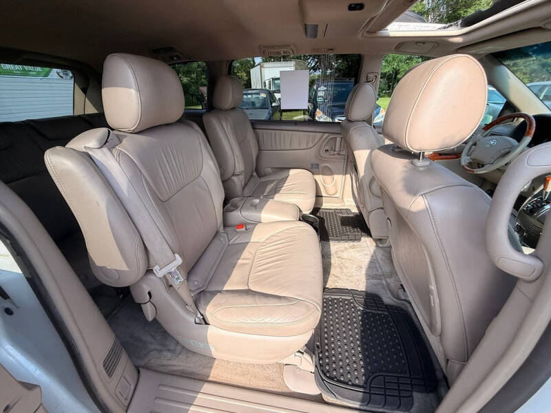 2008 Toyota Sienna XLE