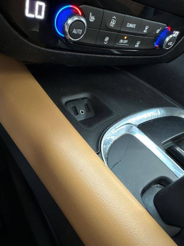 2019 Buick Enclave Essence