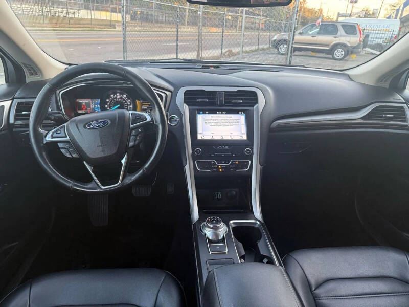 2019 Ford Fusion SEL