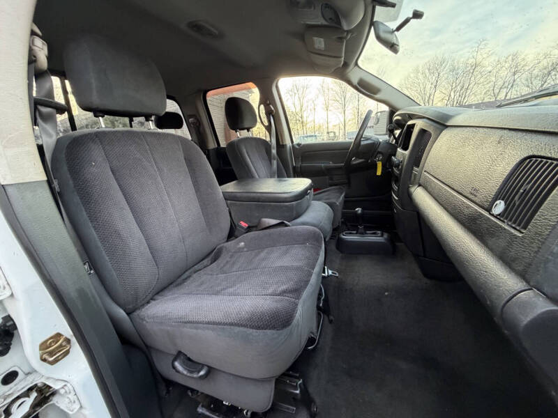 2005 Dodge Ram 2500 SLT