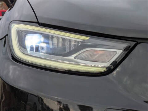 2024 Chrysler Pacifica Plug-In Hybrid Select