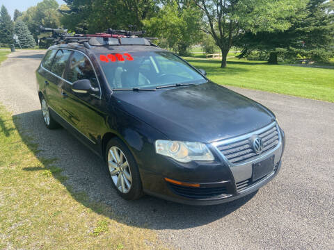 2007 Volkswagen Passat for sale at BELOW BOOK AUTO SALES in Idaho Falls ID