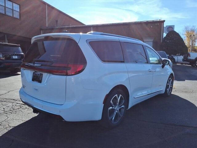 2026 Chrysler Pacifica Pinnacle