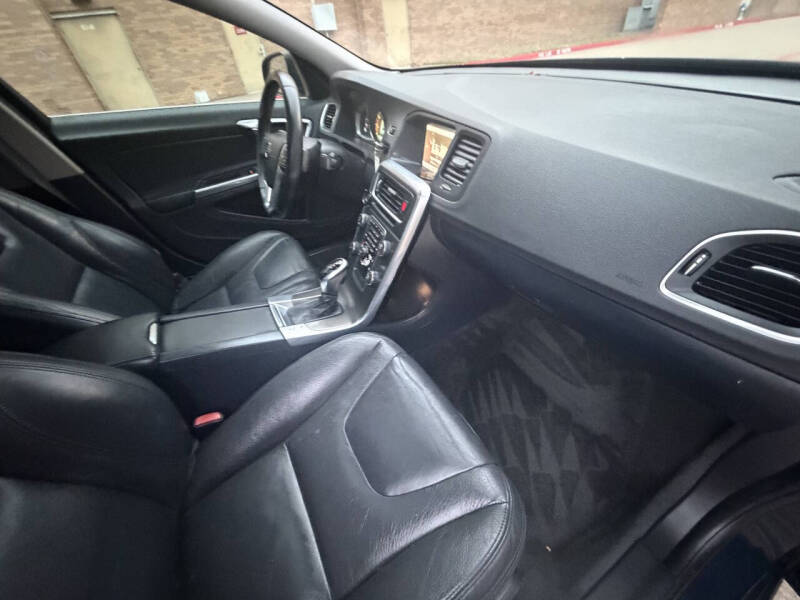 2014 Volvo S60 T5 Premier