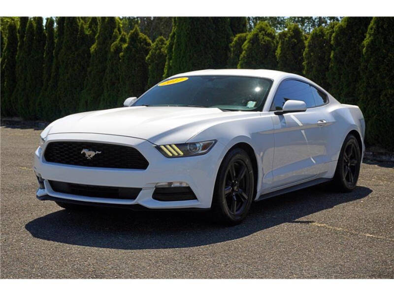 2017 Ford Mustang V6