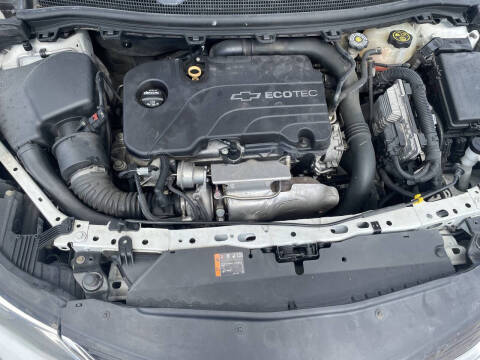 2017 Chevrolet Cruze LT Auto