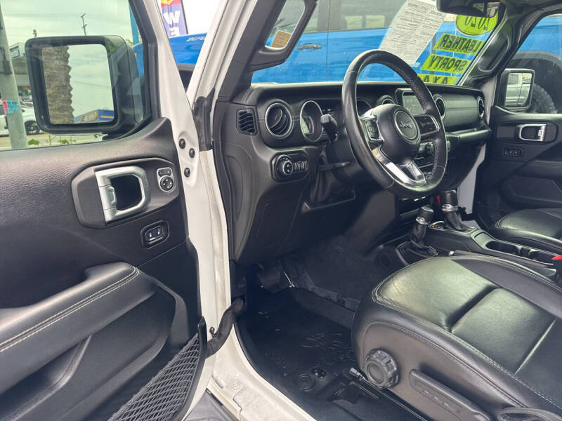 2020 Jeep Gladiator Overland