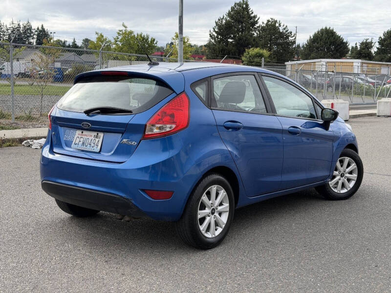 2011 Ford Fiesta SE