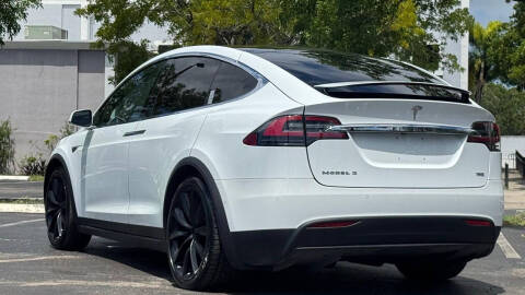 2016 Tesla Model X 75D