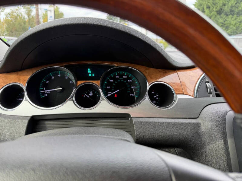 2011 Buick Enclave CXL-2