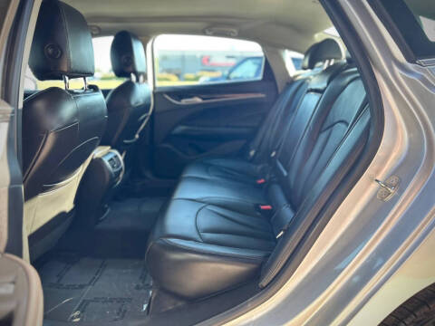 2017 Buick LaCrosse Essence