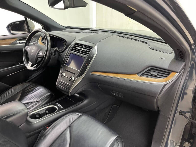 2019 Lincoln MKC Select