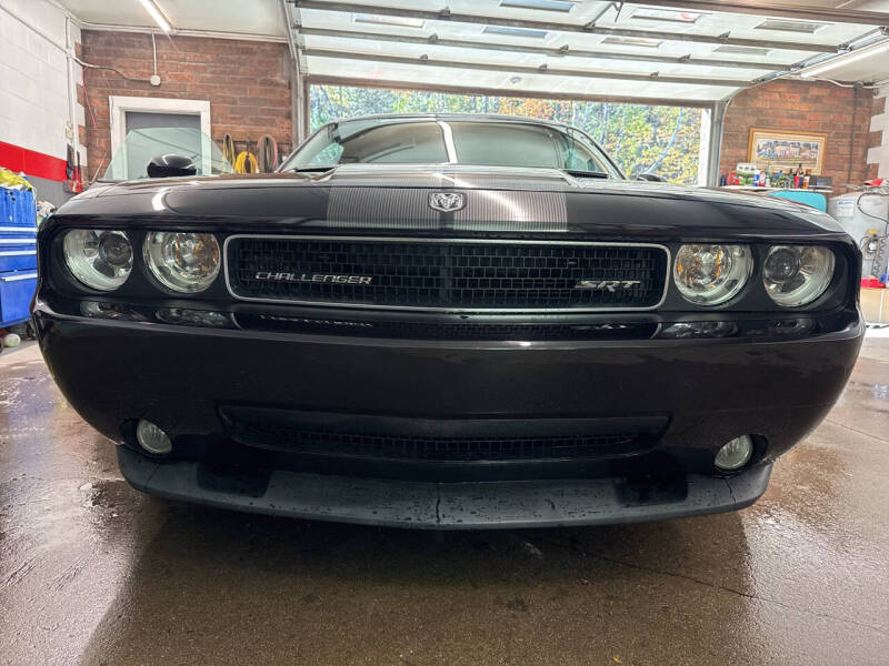 2009 Dodge Challenger SRT8