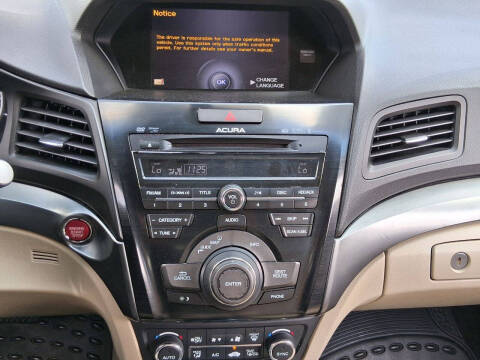 2014 Acura ILX 2.0L w/Tech