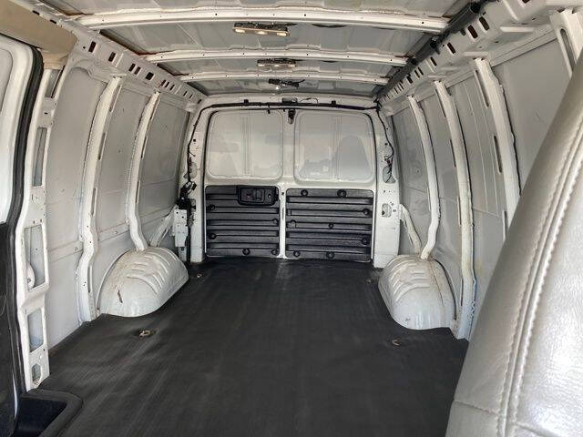 2024 GMC Savana 2500