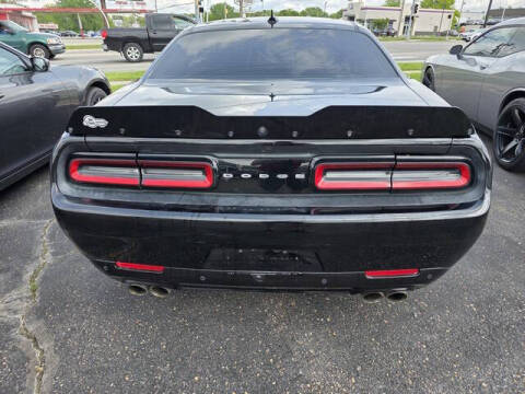 2016 Dodge Challenger R/T Scat Pack