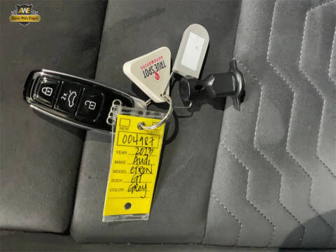 2023 Audi e-tron GT quattro Premium Plus