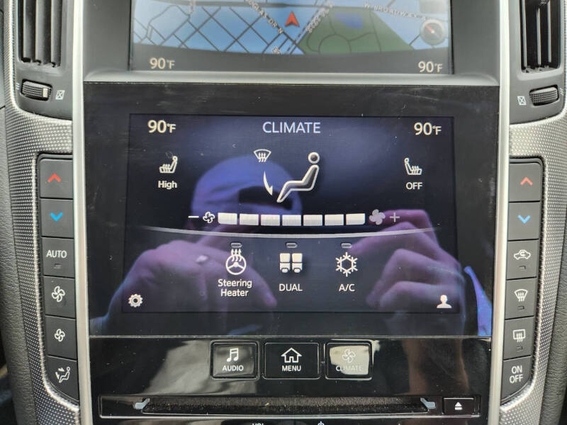 2015 Infiniti Q50 Premium