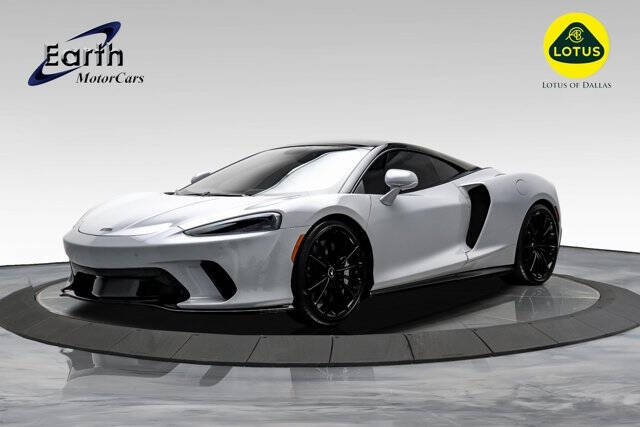 2022 McLaren GT