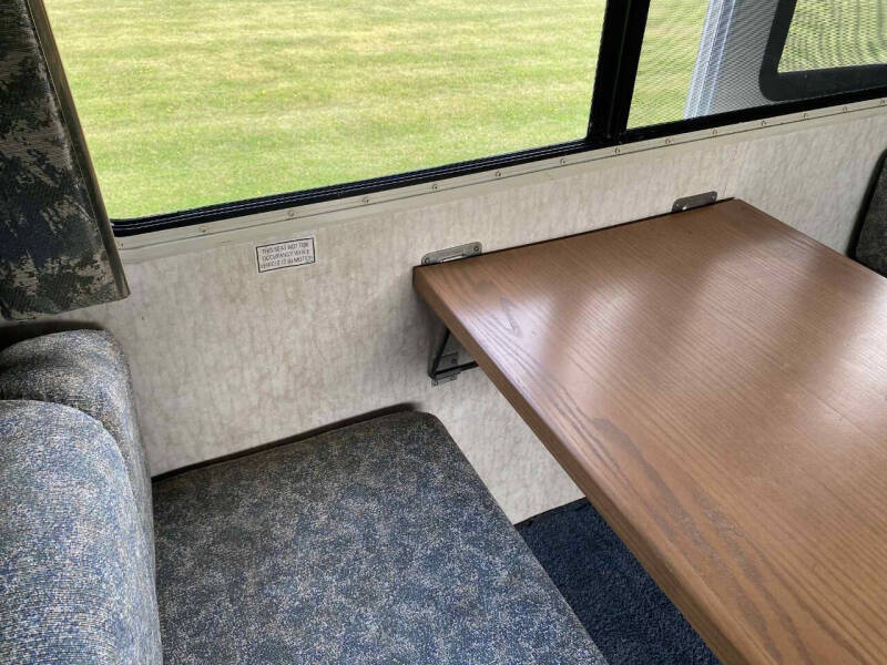 1998 Ford E-Series E-350