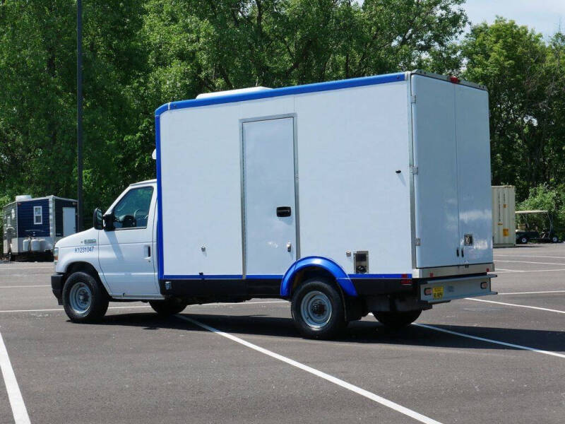 2023 Ford E-Series