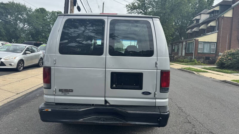 2008 Ford E-Series E-150