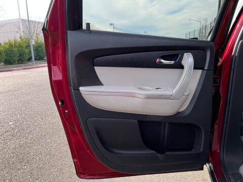 2011 GMC Acadia SLT-1
