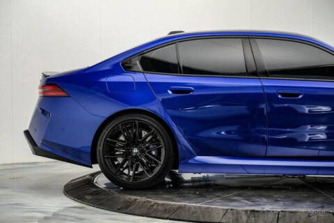 2025 BMW M5