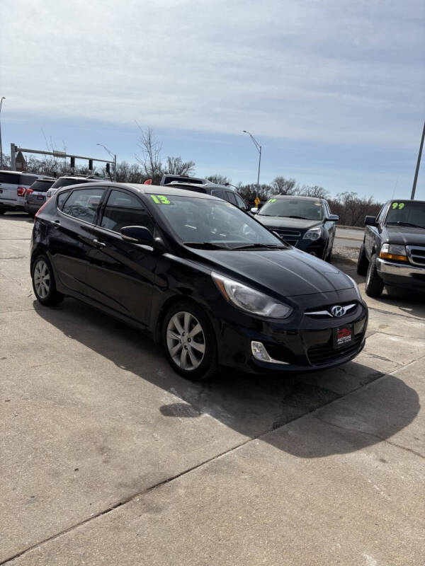 2013 Hyundai Accent for sale at Metro Motors in Omaha NE