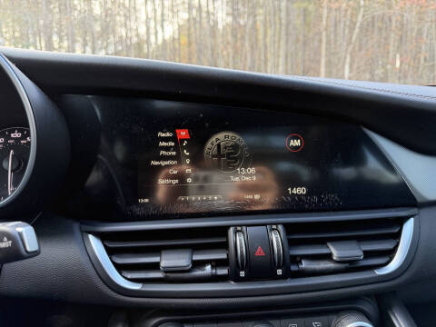 2019 Alfa Romeo Giulia Ti Sport Carbon