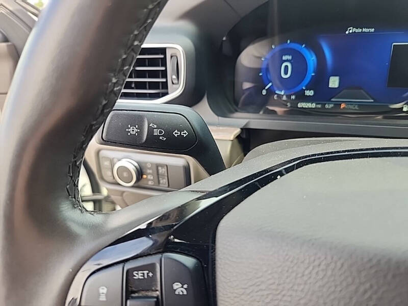 2022 Ford Explorer Hybrid Platinum