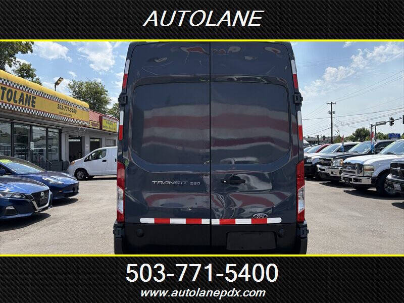 2020 Ford Transit 250