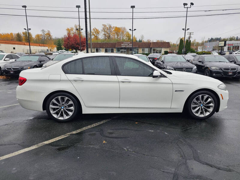 2015 BMW 5 Series 528i