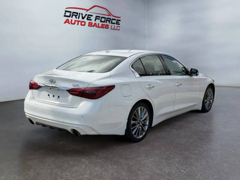 2022 Infiniti Q50 Luxe