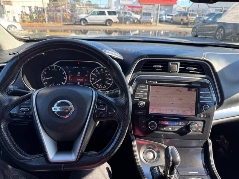 2019 Nissan Maxima 3.5 SV