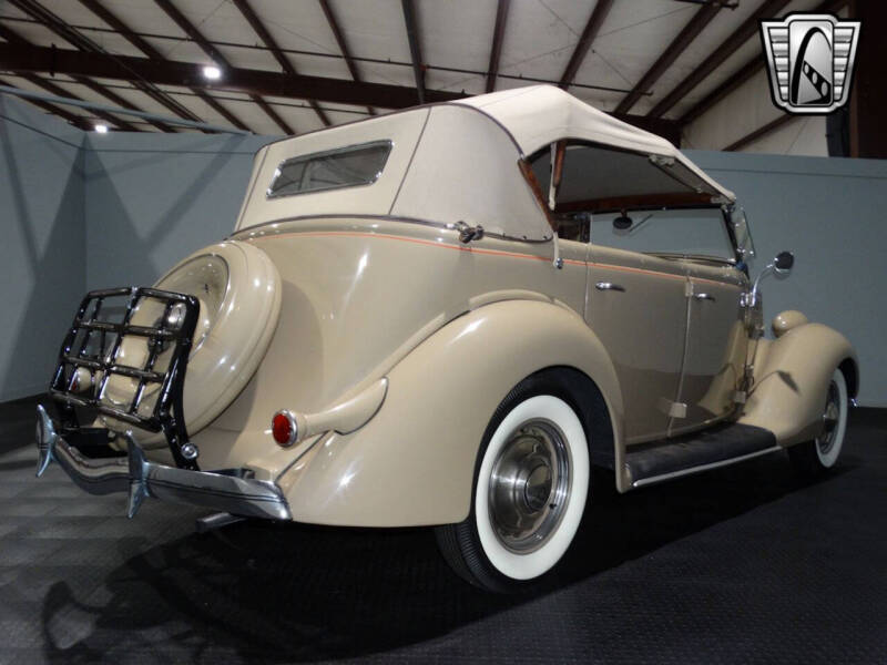 1936 Ford Phaeton
