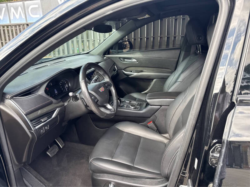 2020 Cadillac XT4 Sport