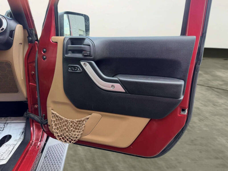 2012 Jeep Wrangler Sahara