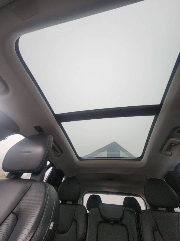 2019 Volvo XC90 T6 Inscription