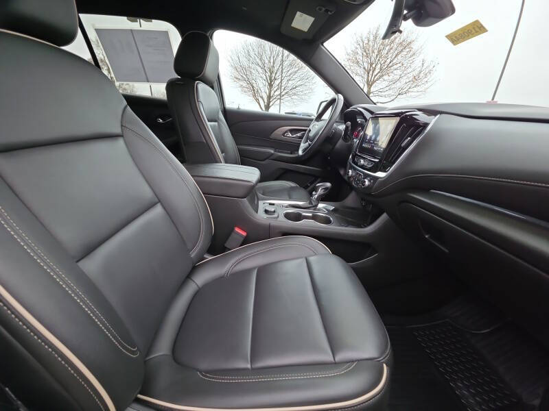 2022 Chevrolet Traverse Premier