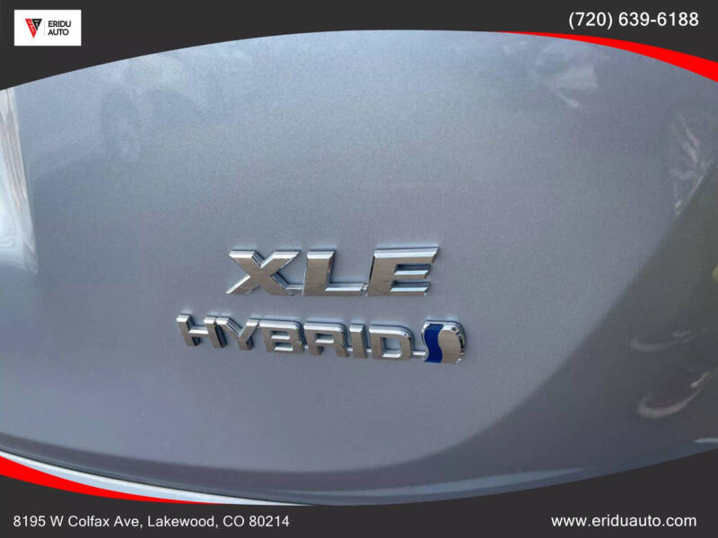 2017 Toyota RAV4 Hybrid XLE