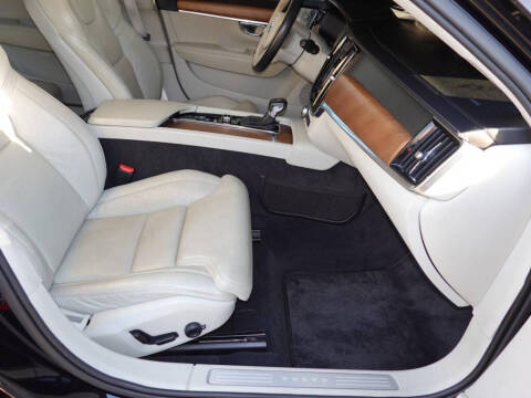 2017 Volvo S90 T6 Inscription