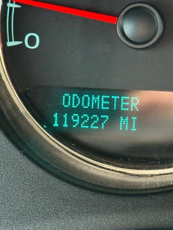 2011 Chevrolet Suburban LT