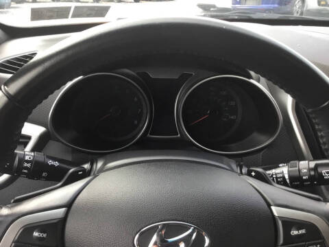 2016 Hyundai Veloster