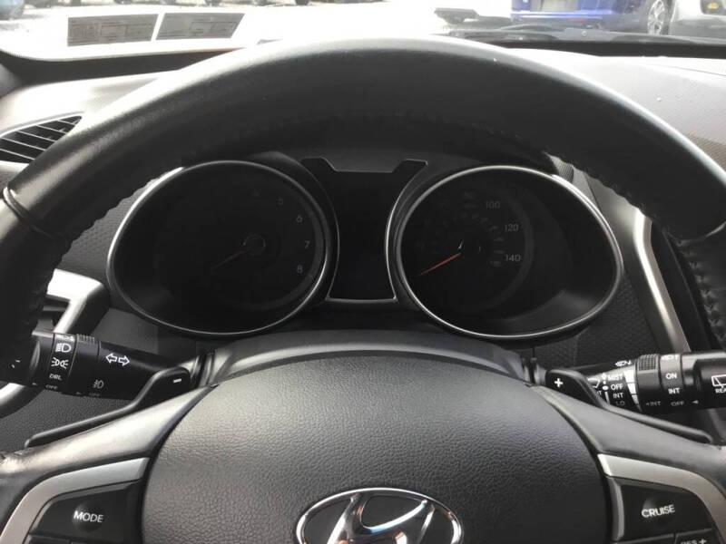 2016 Hyundai Veloster