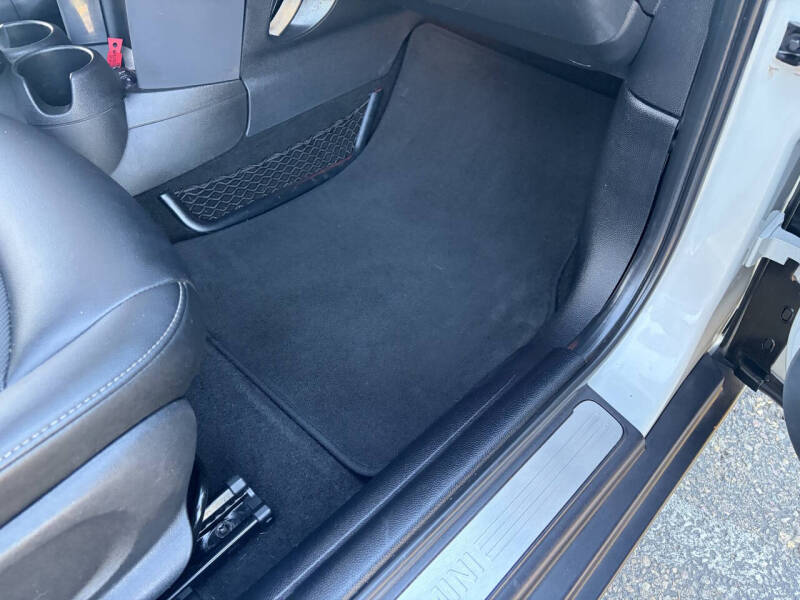 2016 MINI Hardtop 4 Door Cooper